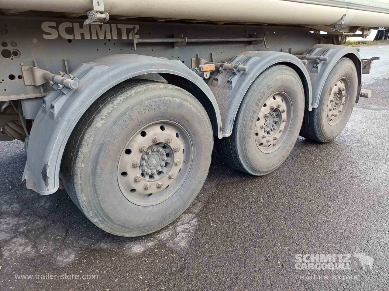 SCHMITZ Auflieger Kipper Alukastenmulde 24m³ - Кипер полуприколка: слика 2 SCHMITZ Auflieger Kipper Alukastenmulde 24m³ - Кипер полуприколка: слика 2