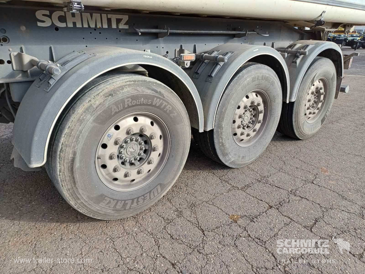 SCHMITZ Auflieger Kipper Alukastenmulde 24m³ - Кипер полуприколка: слика 2 SCHMITZ Auflieger Kipper Alukastenmulde 24m³ - Кипер полуприколка: слика 2