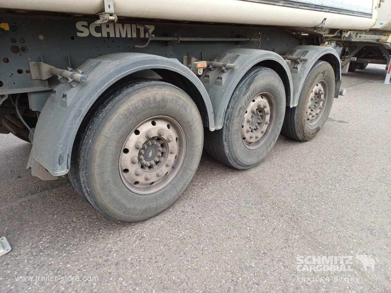 SCHMITZ Auflieger Kipper Alukastenmulde 24m³ - Кипер полуприколка: слика 2 SCHMITZ Auflieger Kipper Alukastenmulde 24m³ - Кипер полуприколка: слика 2