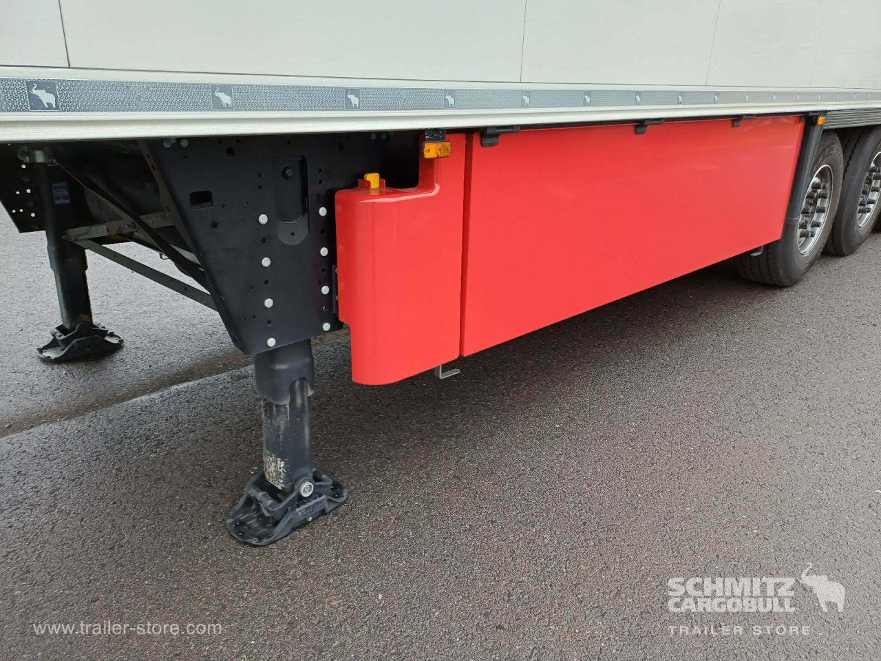 SCHMITZ Auflieger Tiefkühler Standard Double deck - Изотермална полуприколка: слика 4 SCHMITZ Auflieger Tiefkühler Standard Double deck - Изотермална полуприколка: слика 4