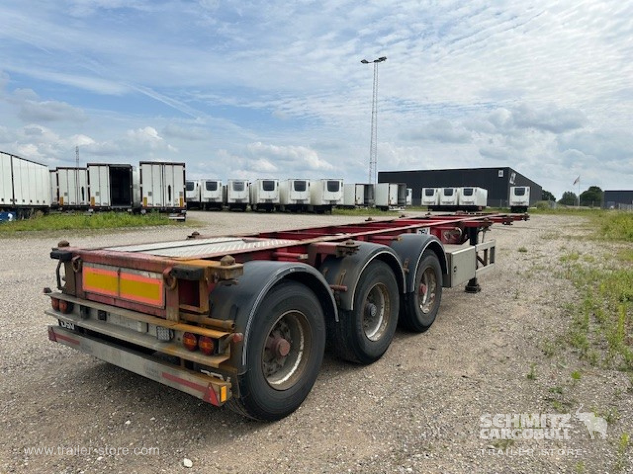HFR Containerchassis Standard - Транспортер на контејнер/ Полуприколка со променливо тело: слика 2 HFR Containerchassis Standard - Транспортер на контејнер/ Полуприколка со променливо тело: слика 2