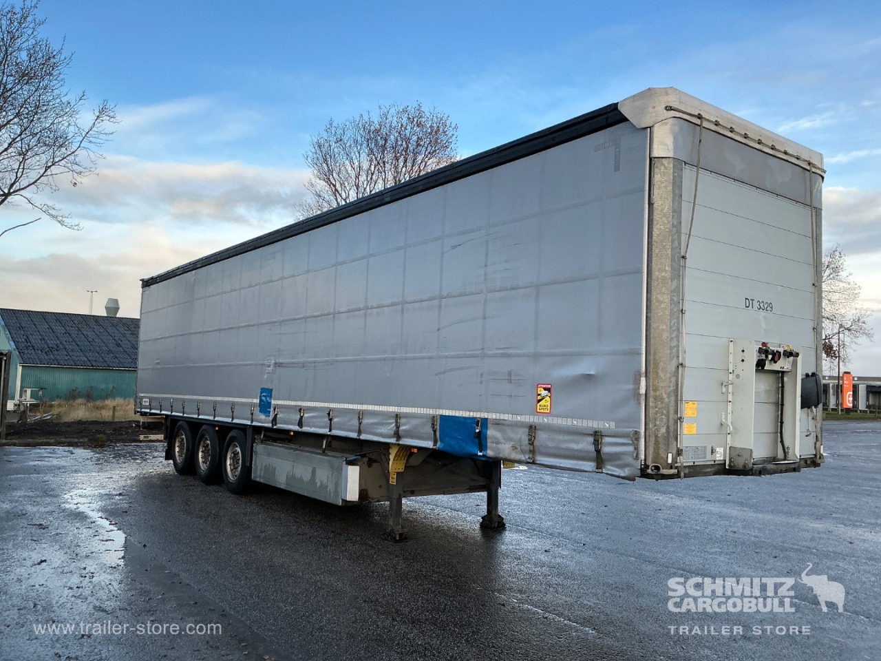 SCHMITZ Curtainsider Standard , Folding wall right - Полуприколка со церада: слика 1 SCHMITZ Curtainsider Standard , Folding wall right - Полуприколка со церада: слика 1