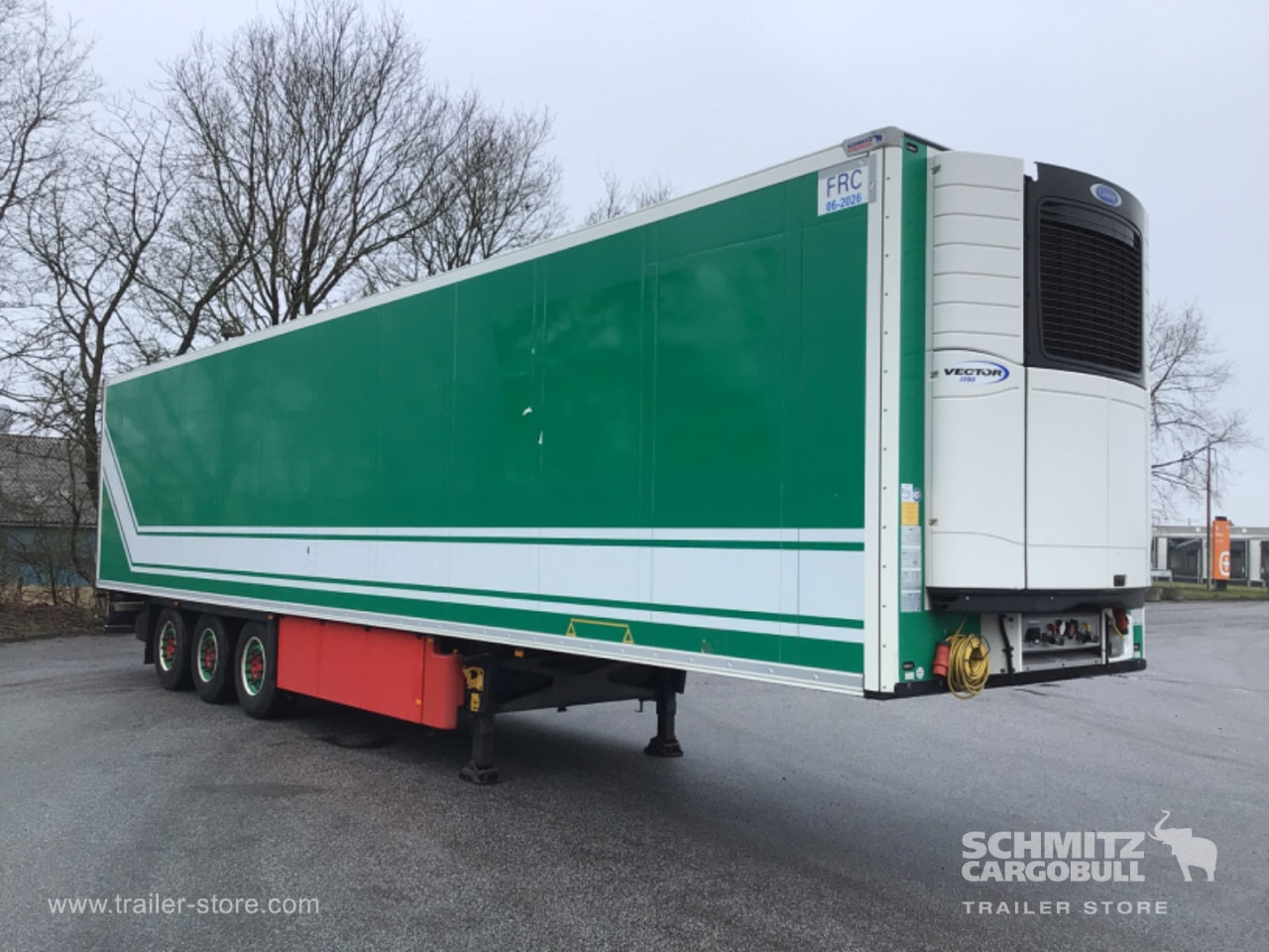 SCHMITZ Reefer Standard - Изотермална полуприколка: слика 1 SCHMITZ Reefer Standard - Изотермална полуприколка: слика 1