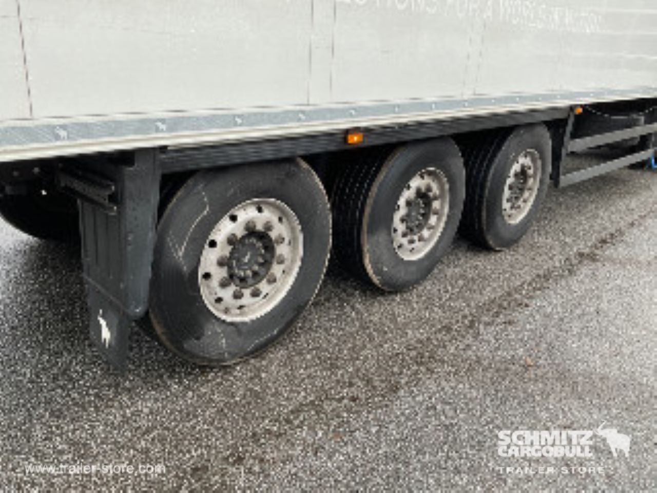 SCHMITZ Reefer Standard - Изотермална полуприколка: слика 3 SCHMITZ Reefer Standard - Изотермална полуприколка: слика 3