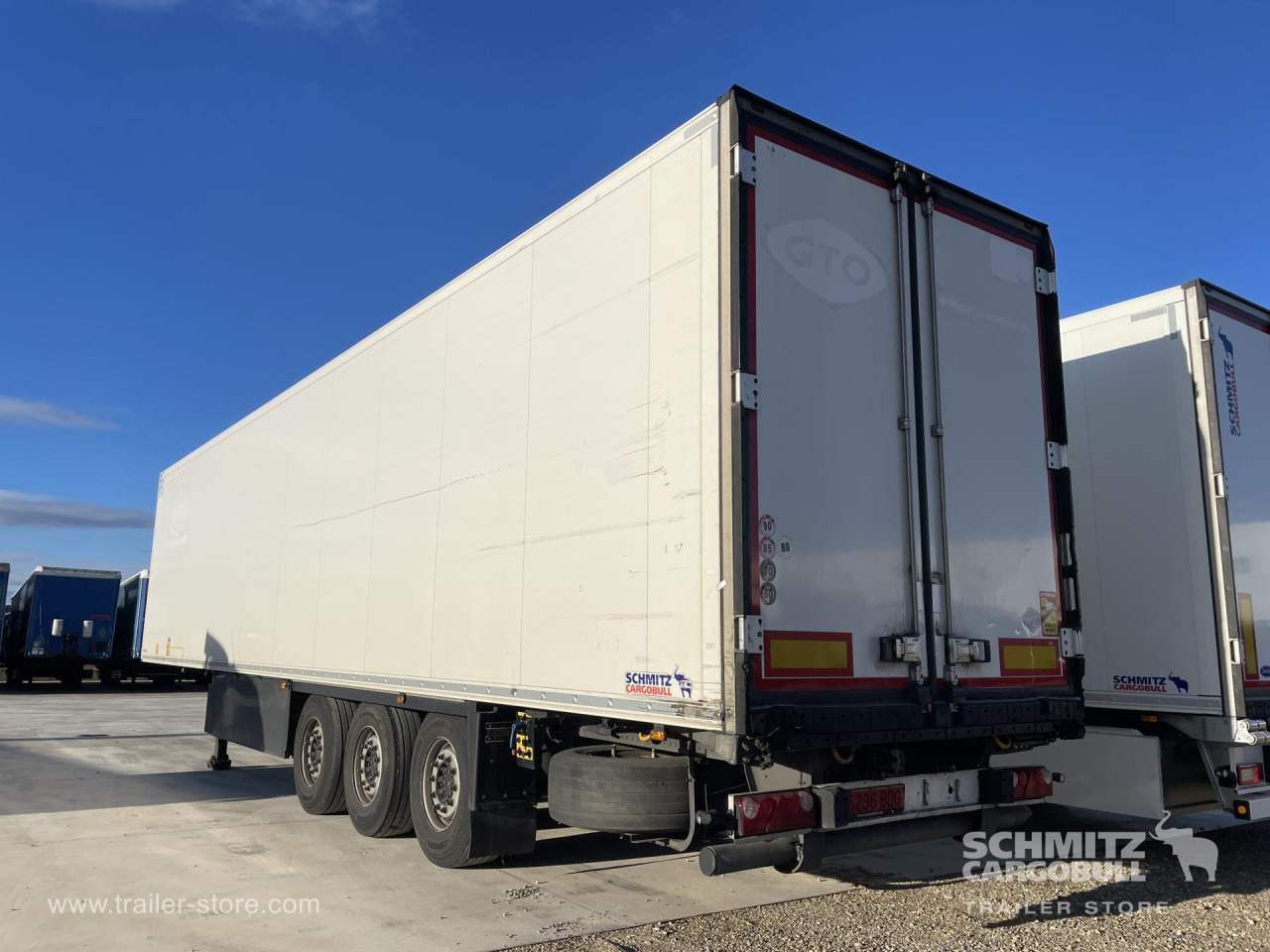 SCHMITZ Remolque Frigo Standard - Приколка ладилник: слика 5 SCHMITZ Remolque Frigo Standard - Приколка ладилник: слика 5