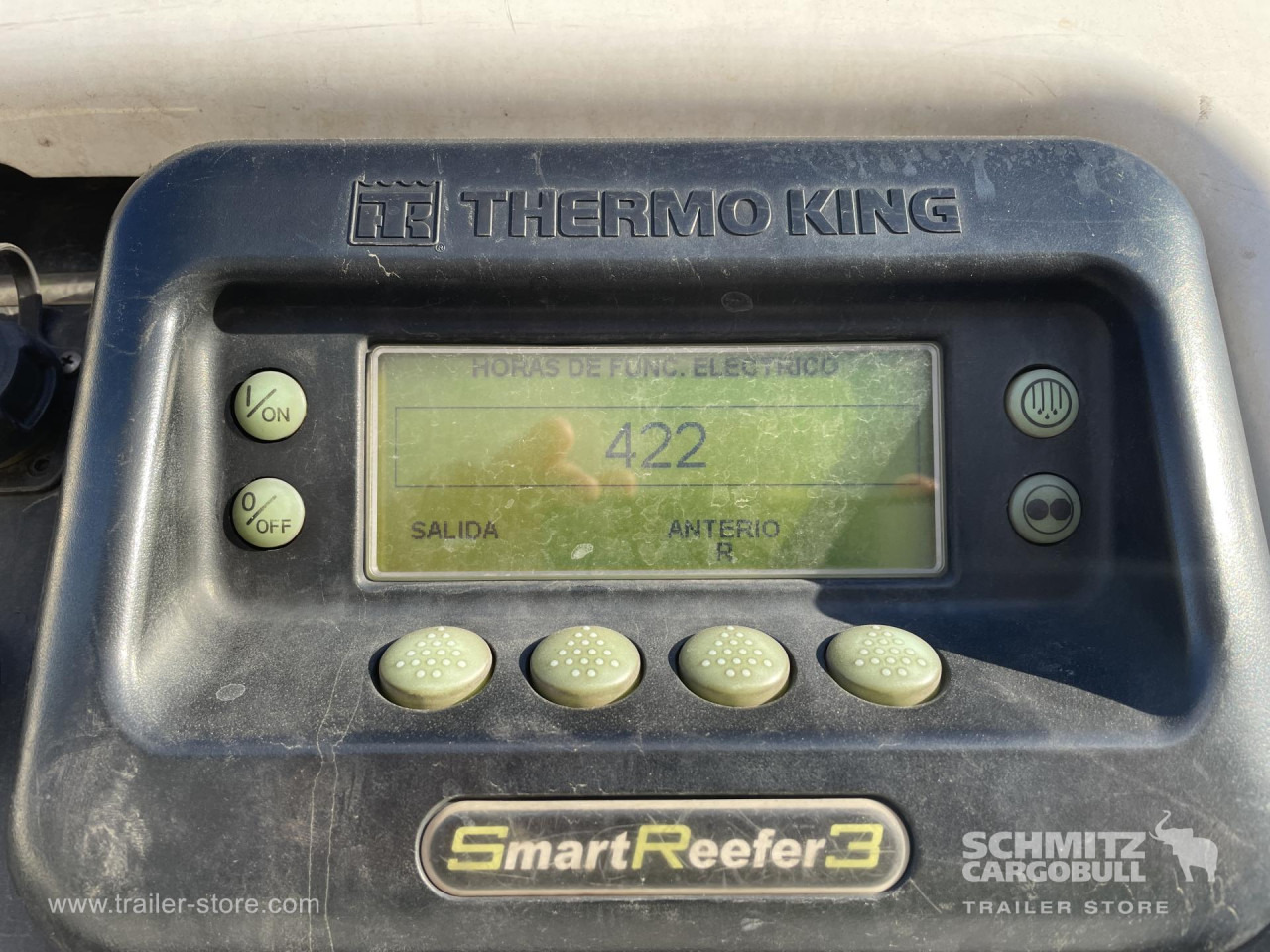 SCHMITZ Remolque Frigo Standard - Приколка ладилник: слика 2 SCHMITZ Remolque Frigo Standard - Приколка ладилник: слика 2