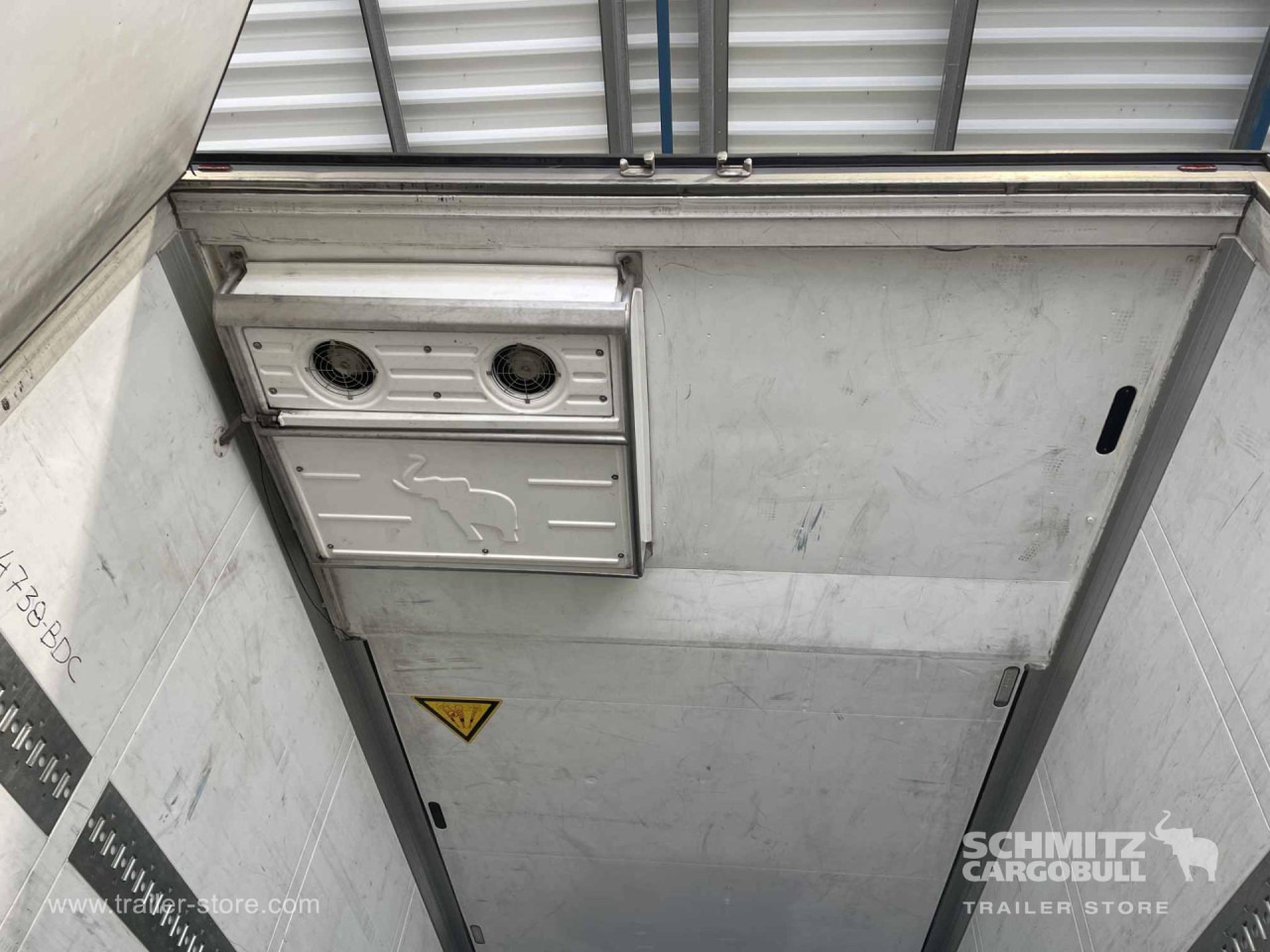 Изотермална полуприколка SCHMITZ Semiremolque Frigo Multitemperatura: слика 6