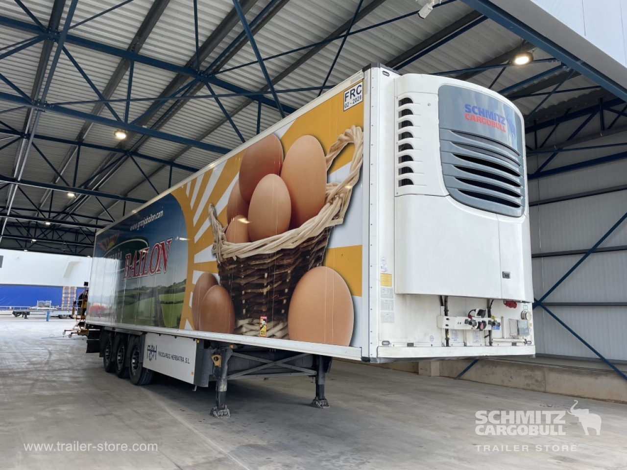 SCHMITZ Semiremolque Frigo Standard - Изотермална полуприколка: слика 1 SCHMITZ Semiremolque Frigo Standard - Изотермална полуприколка: слика 1