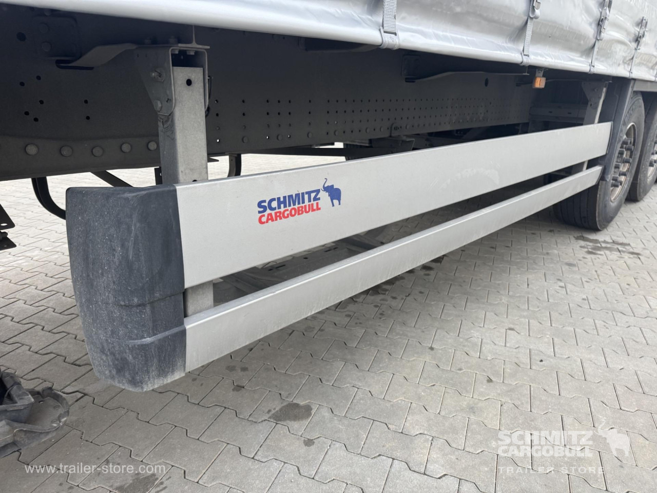 SCHMITZ Curtainsider Standard - Полуприколка со церада: слика 3 SCHMITZ Curtainsider Standard - Полуприколка со церада: слика 3