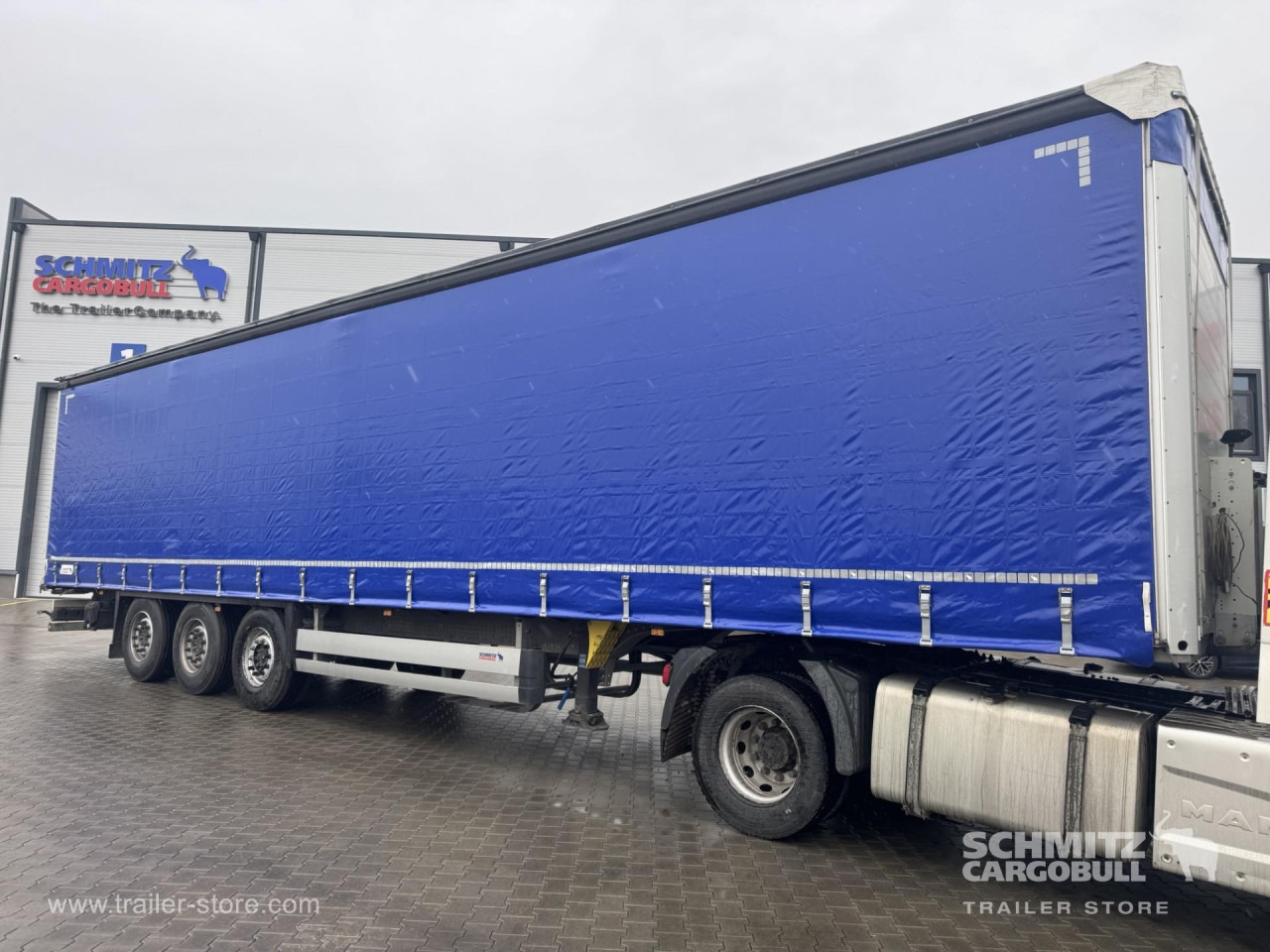 SCHMITZ Curtainsider Standard - Полуприколка со церада: слика 1 SCHMITZ Curtainsider Standard - Полуприколка со церада: слика 1