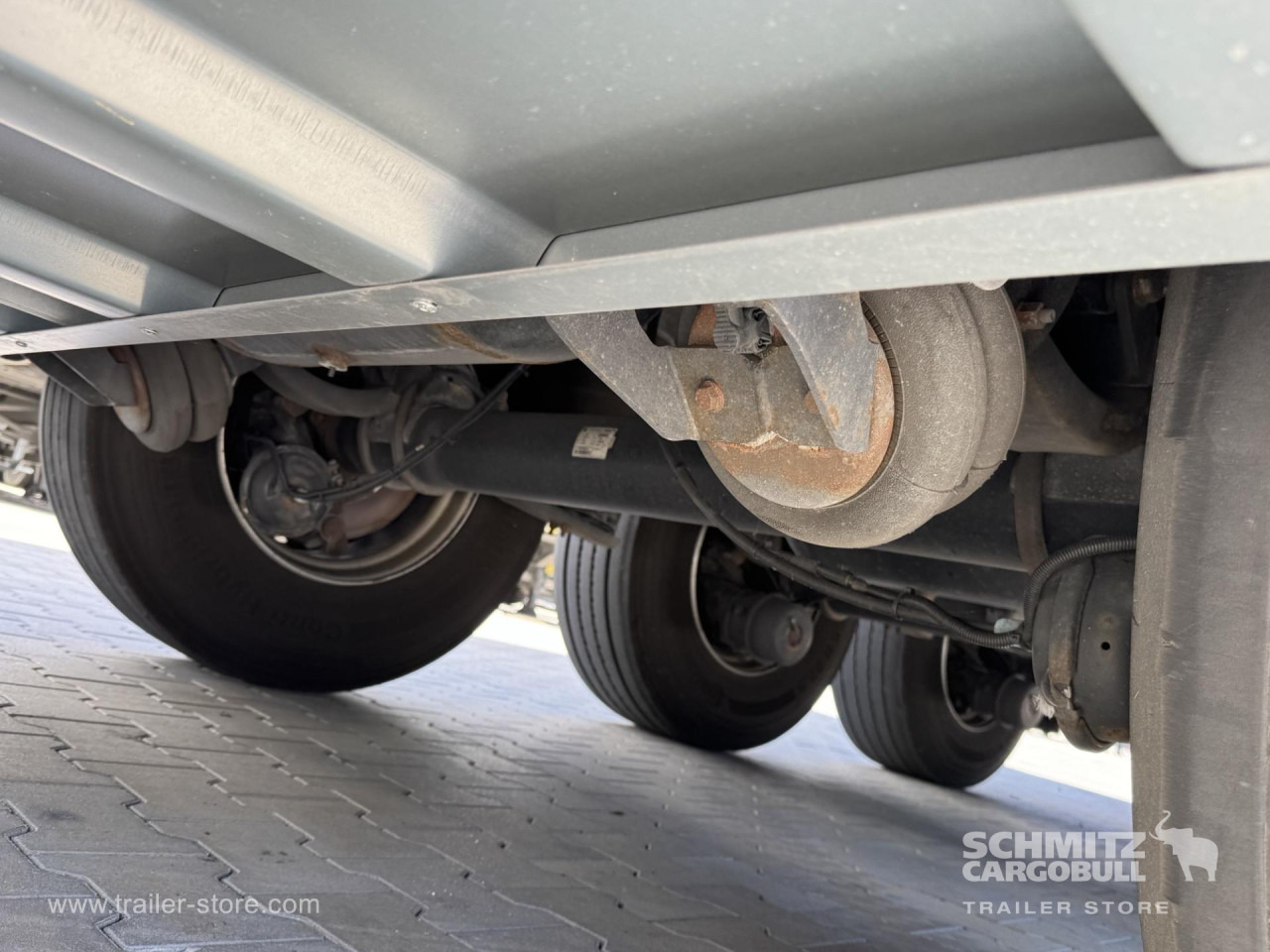 SCHMITZ Reefer Standard Double deck - Изотермална полуприколка: слика 4 SCHMITZ Reefer Standard Double deck - Изотермална полуприколка: слика 4