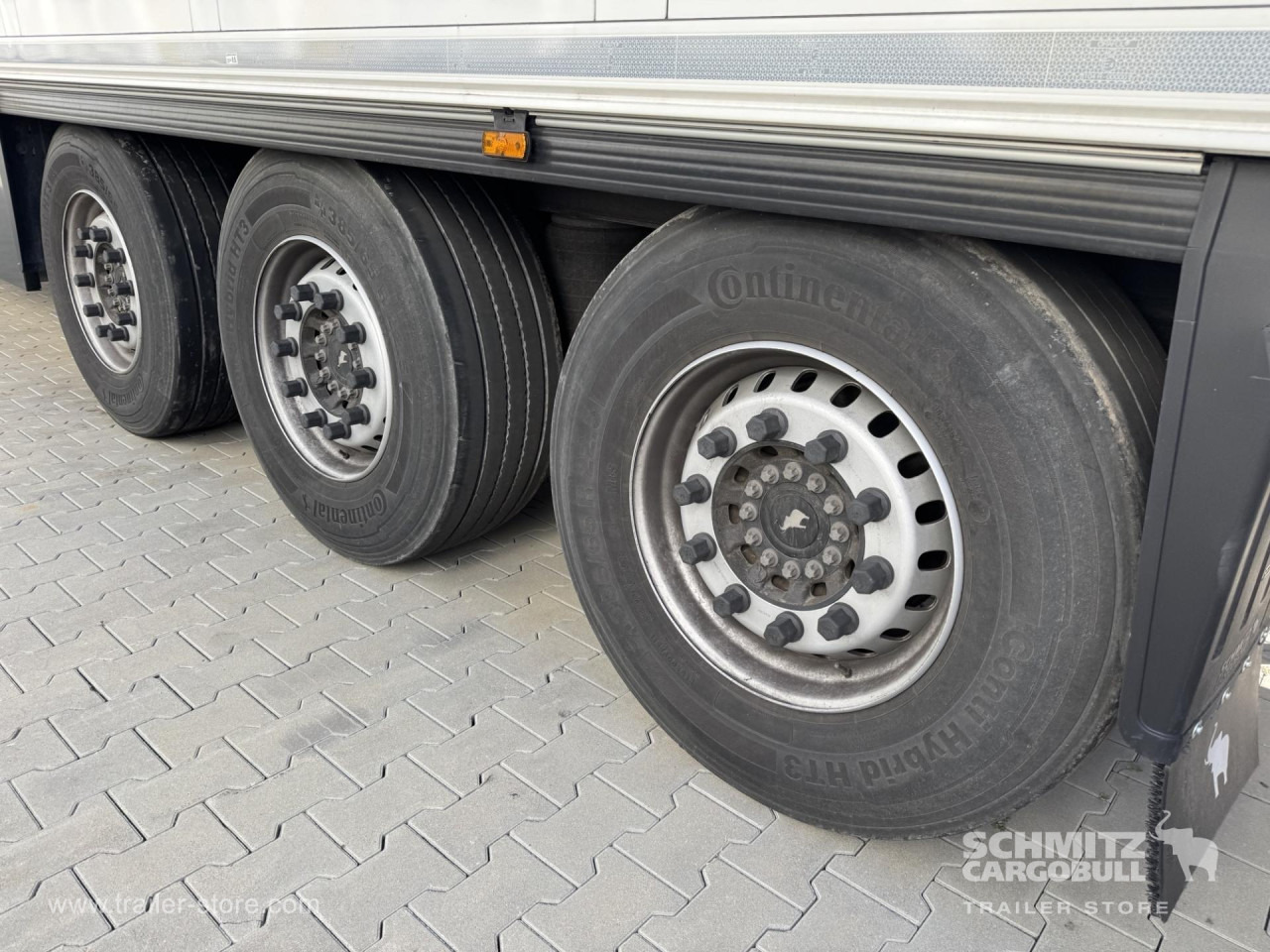 SCHMITZ Reefer Standard Double deck - Изотермална полуприколка: слика 3 SCHMITZ Reefer Standard Double deck - Изотермална полуприколка: слика 3