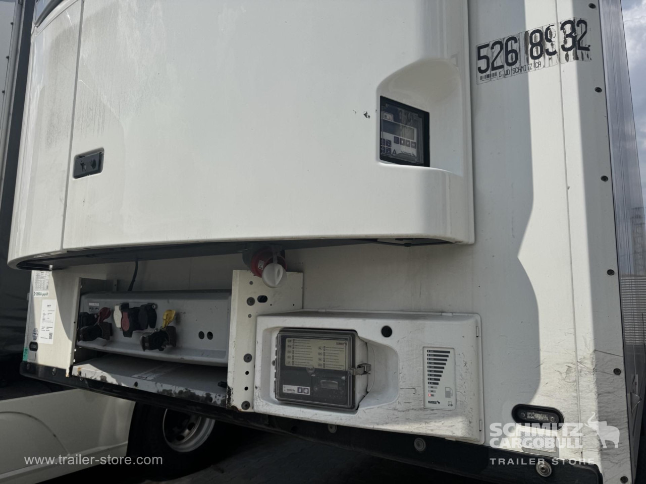 SCHMITZ Reefer Standard Double deck - Изотермална полуприколка: слика 3 SCHMITZ Reefer Standard Double deck - Изотермална полуприколка: слика 3