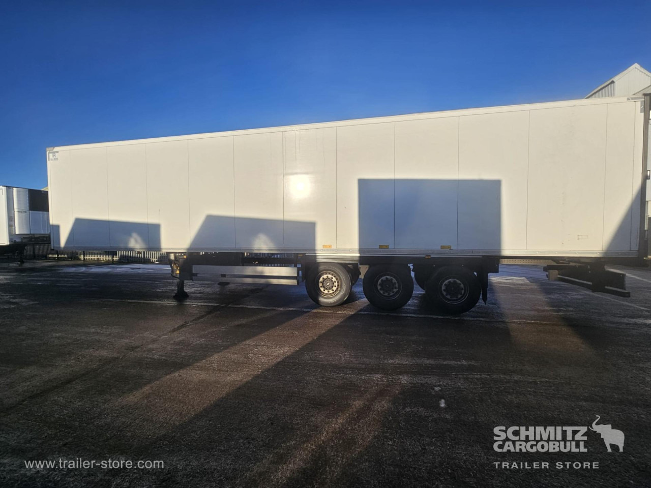 SCHMITZ Reefer Multitemp - Изотермална полуприколка: слика 2 SCHMITZ Reefer Multitemp - Изотермална полуприколка: слика 2