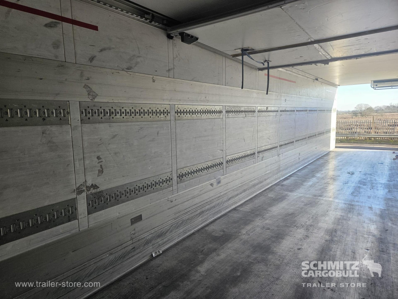 SCHMITZ Reefer Multitemp - Изотермална полуприколка: слика 3 SCHMITZ Reefer Multitemp - Изотермална полуприколка: слика 3
