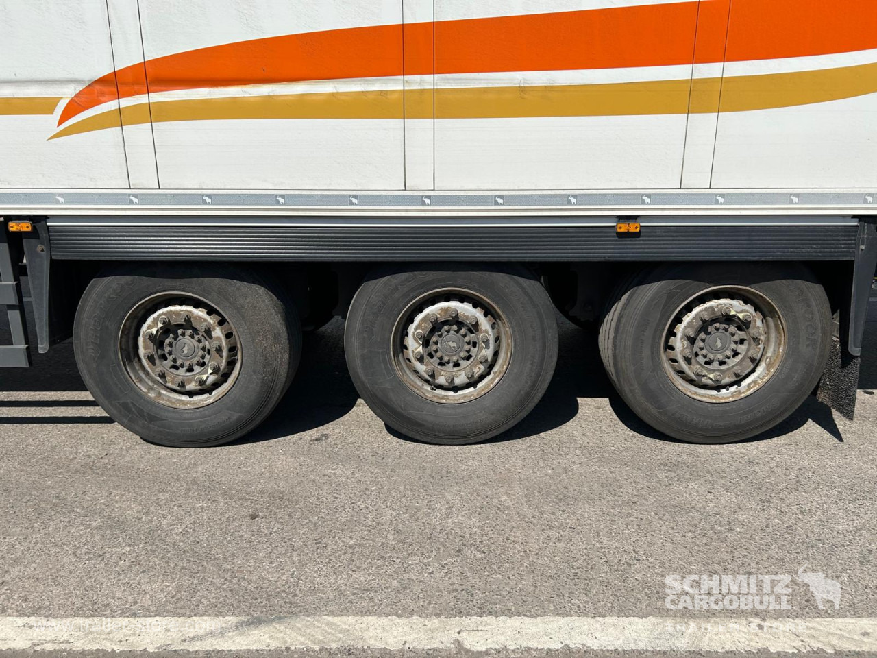 SCHMITZ Reefer Standard - Изотермална полуприколка: слика 4 SCHMITZ Reefer Standard - Изотермална полуприколка: слика 4