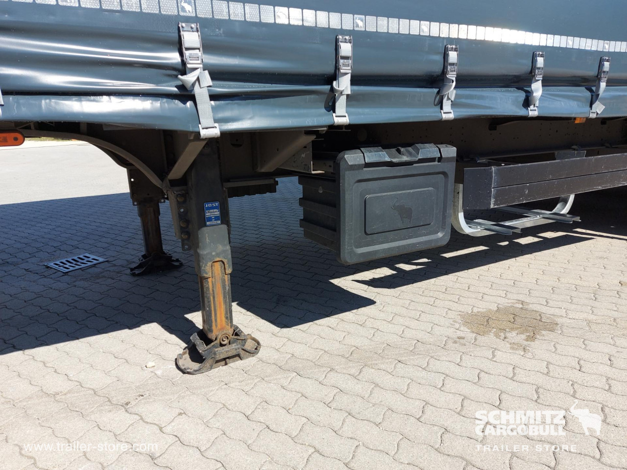 SCHMITZ Curtainsider Mega - Полуприколка со церада: слика 2 SCHMITZ Curtainsider Mega - Полуприколка со церада: слика 2