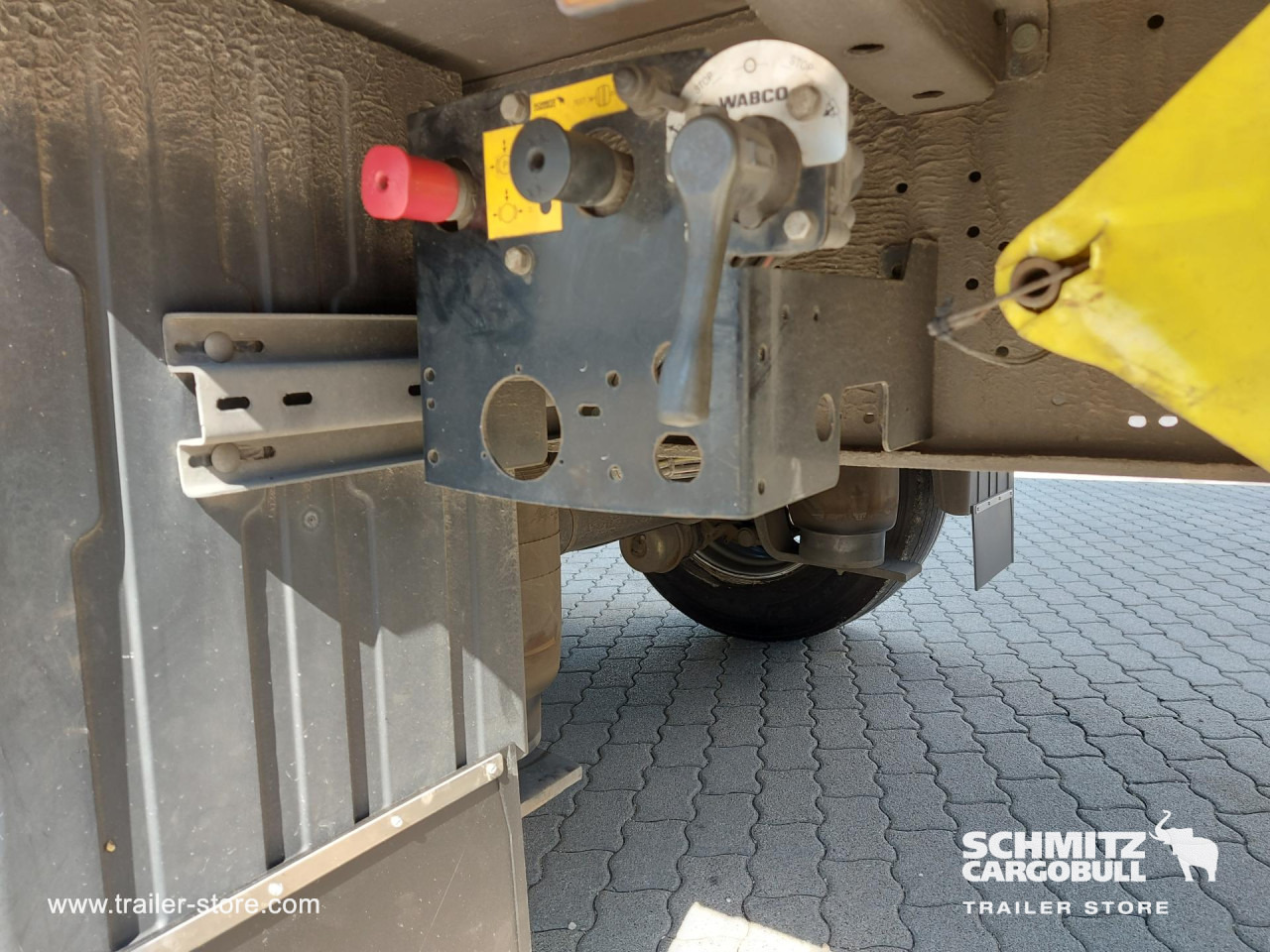 SCHMITZ Curtainsider Mega - Полуприколка со церада: слика 3 SCHMITZ Curtainsider Mega - Полуприколка со церада: слика 3