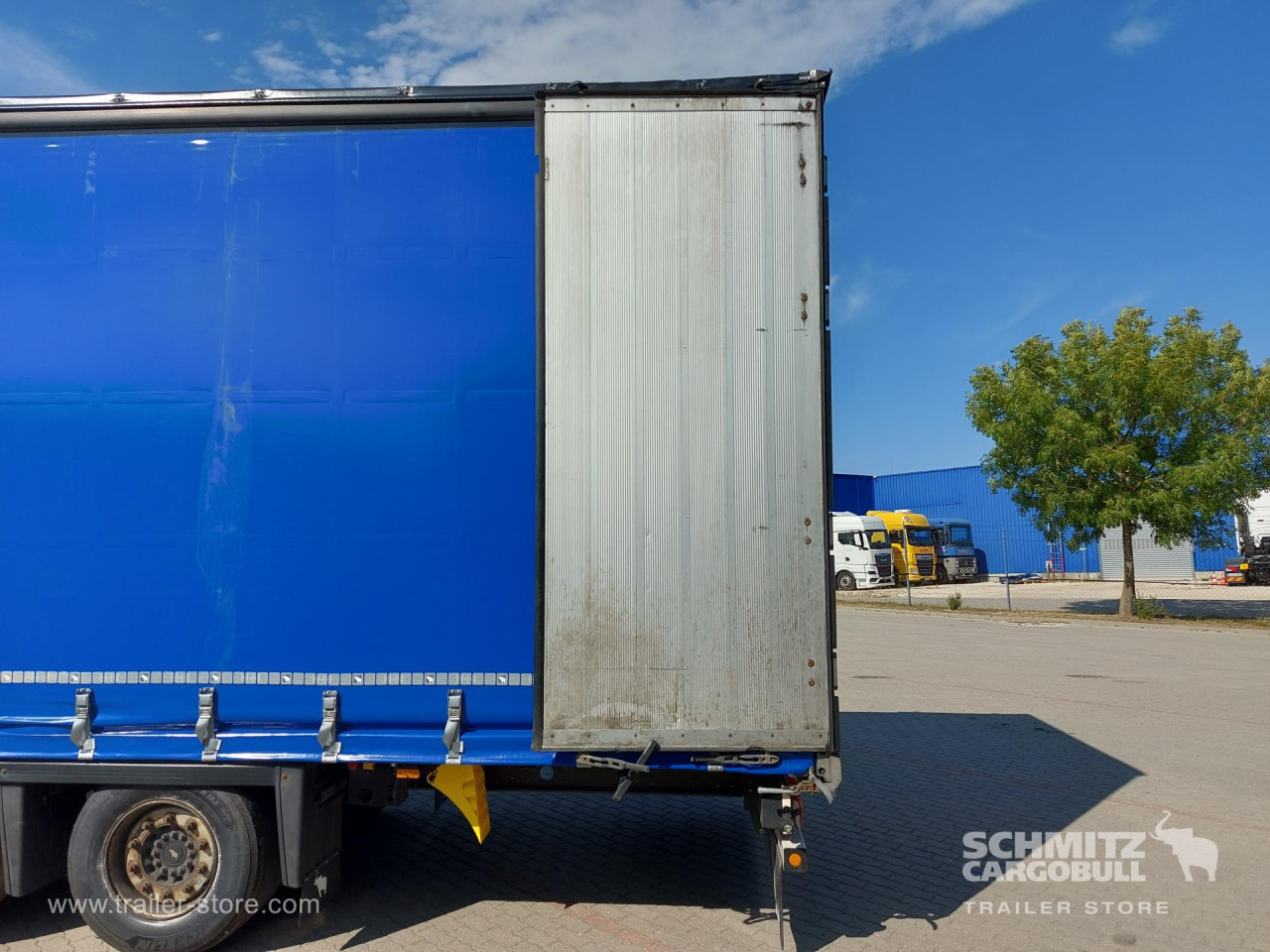 SCHMITZ Curtainsider Mega - Полуприколка со церада: слика 5 SCHMITZ Curtainsider Mega - Полуприколка со церада: слика 5