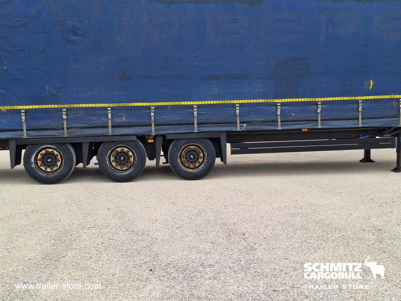 SCHMITZ Curtainsider Mega - Полуприколка со церада: слика 2 SCHMITZ Curtainsider Mega - Полуприколка со церада: слика 2