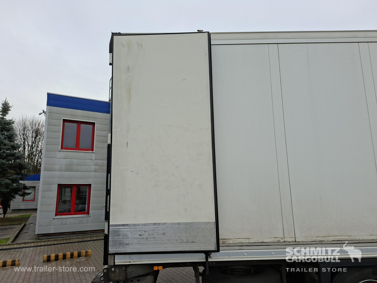 SCHMITZ Reefer Multitemp - Изотермална полуприколка: слика 2 SCHMITZ Reefer Multitemp - Изотермална полуприколка: слика 2