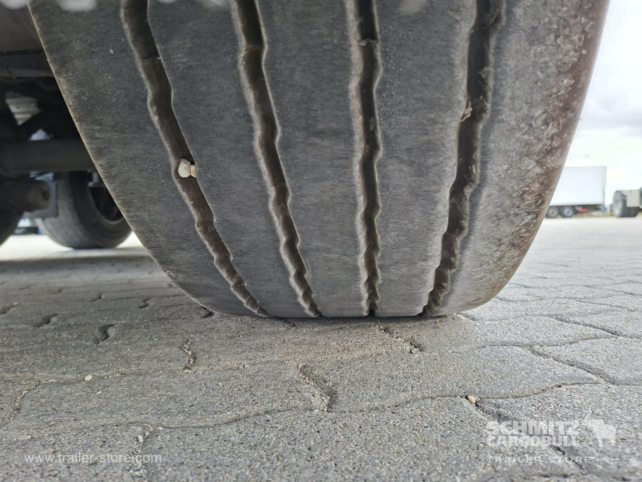 SCHMITZ Reefer Multitemp - Изотермална полуприколка: слика 5 SCHMITZ Reefer Multitemp - Изотермална полуприколка: слика 5