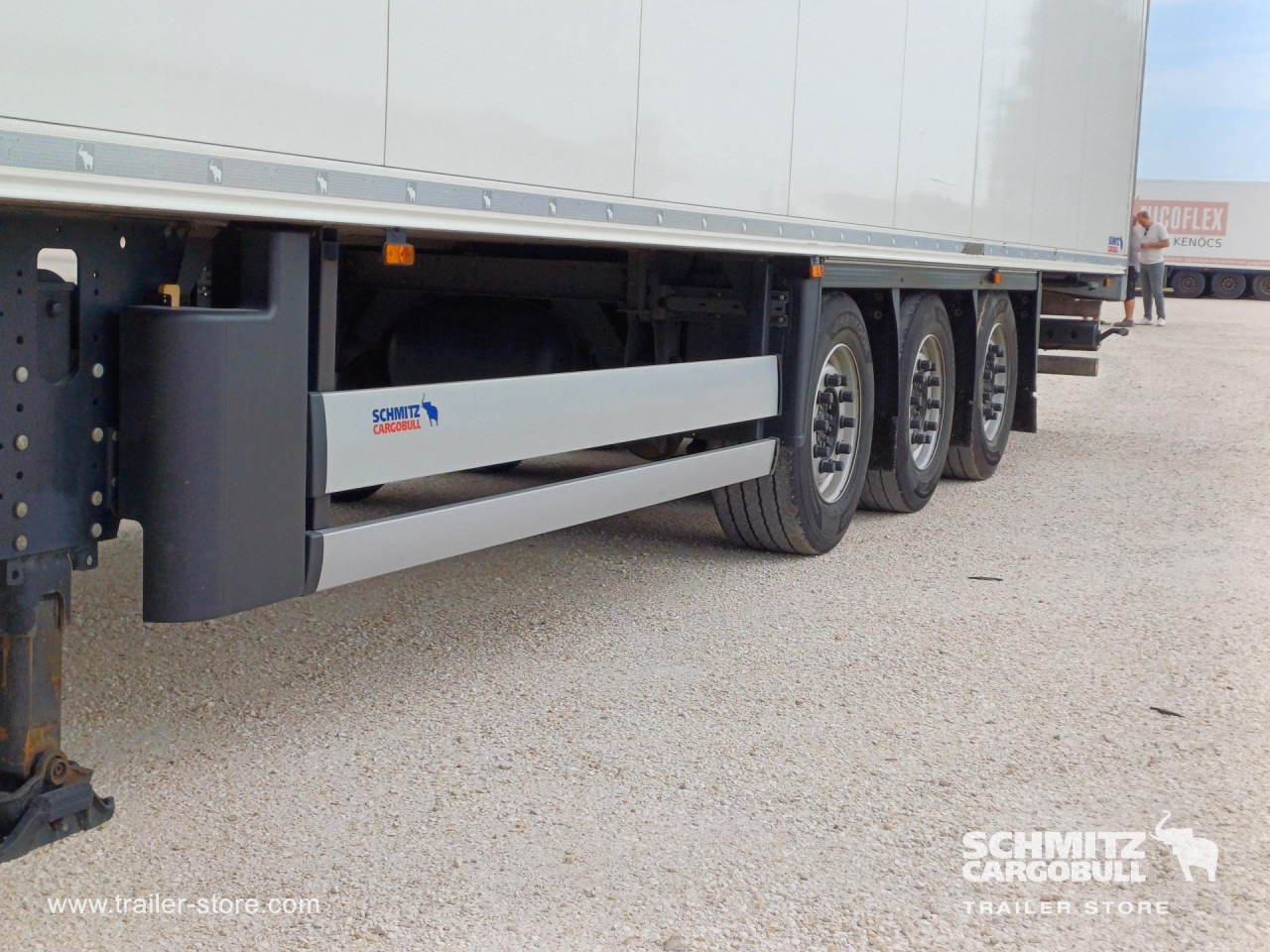SCHMITZ Reefer Standard - Изотермална полуприколка: слика 5 SCHMITZ Reefer Standard - Изотермална полуприколка: слика 5