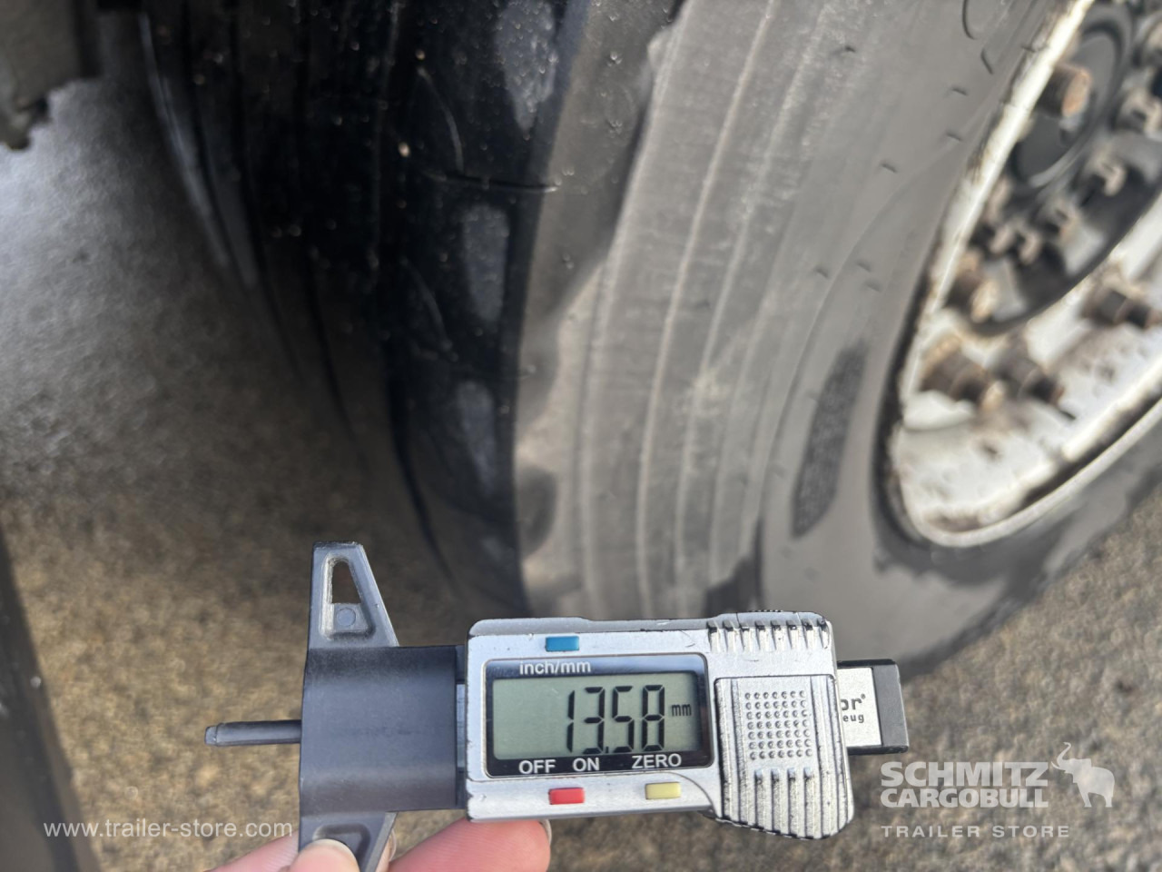 SCHMITZ Curtainsider Mega - Полуприколка со церада: слика 5 SCHMITZ Curtainsider Mega - Полуприколка со церада: слика 5