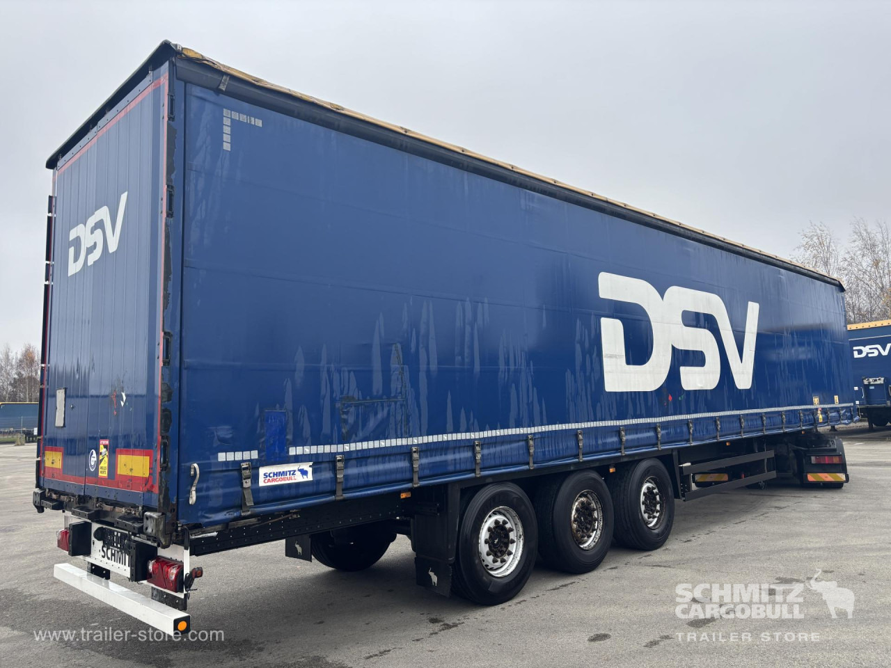 SCHMITZ Curtainsider Standard - Полуприколка со церада: слика 1 SCHMITZ Curtainsider Standard - Полуприколка со церада: слика 1