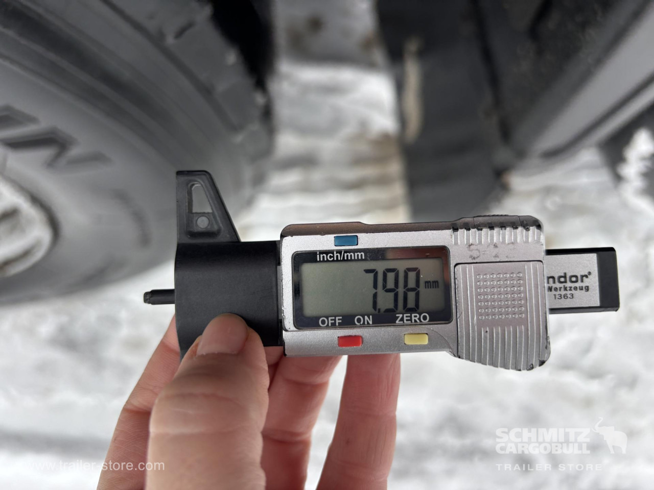 SCHMITZ Curtainsider Standard - Полуприколка со церада: слика 3 SCHMITZ Curtainsider Standard - Полуприколка со церада: слика 3