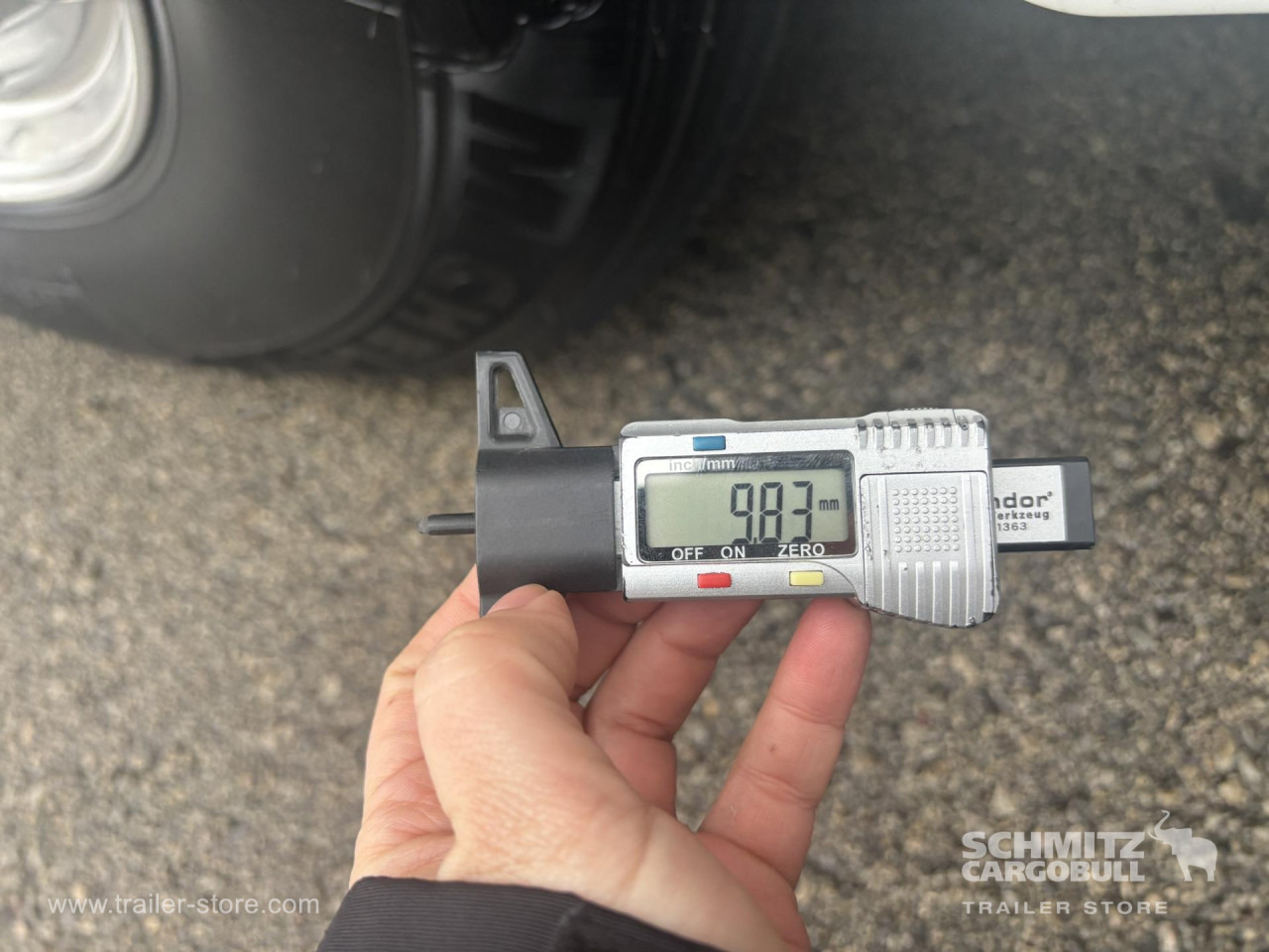 SCHMITZ Reefer Standard Double deck - Изотермална полуприколка: слика 3 SCHMITZ Reefer Standard Double deck - Изотермална полуприколка: слика 3