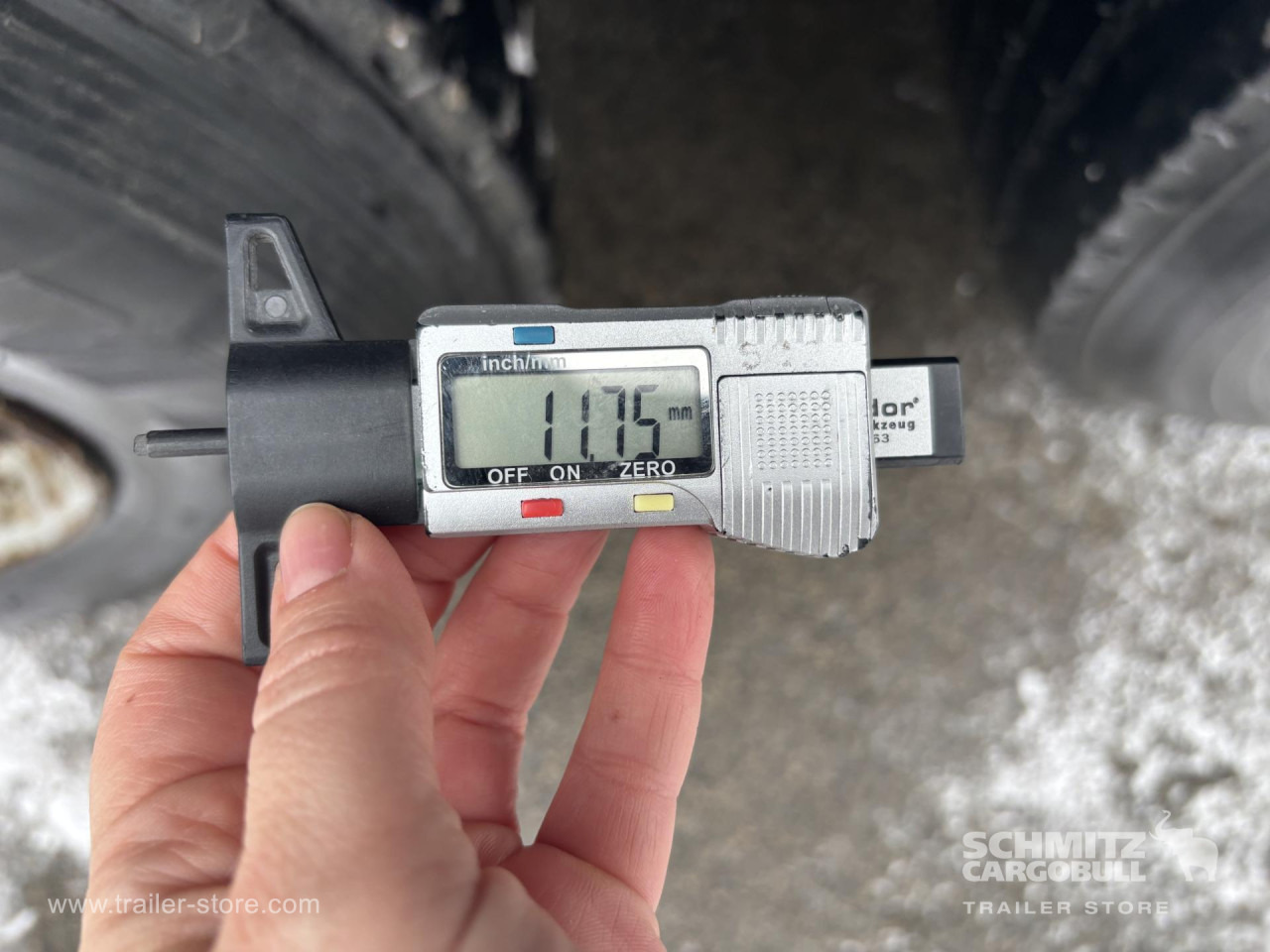 SCHMITZ Reefer Standard Double deck - Изотермална полуприколка: слика 3 SCHMITZ Reefer Standard Double deck - Изотермална полуприколка: слика 3