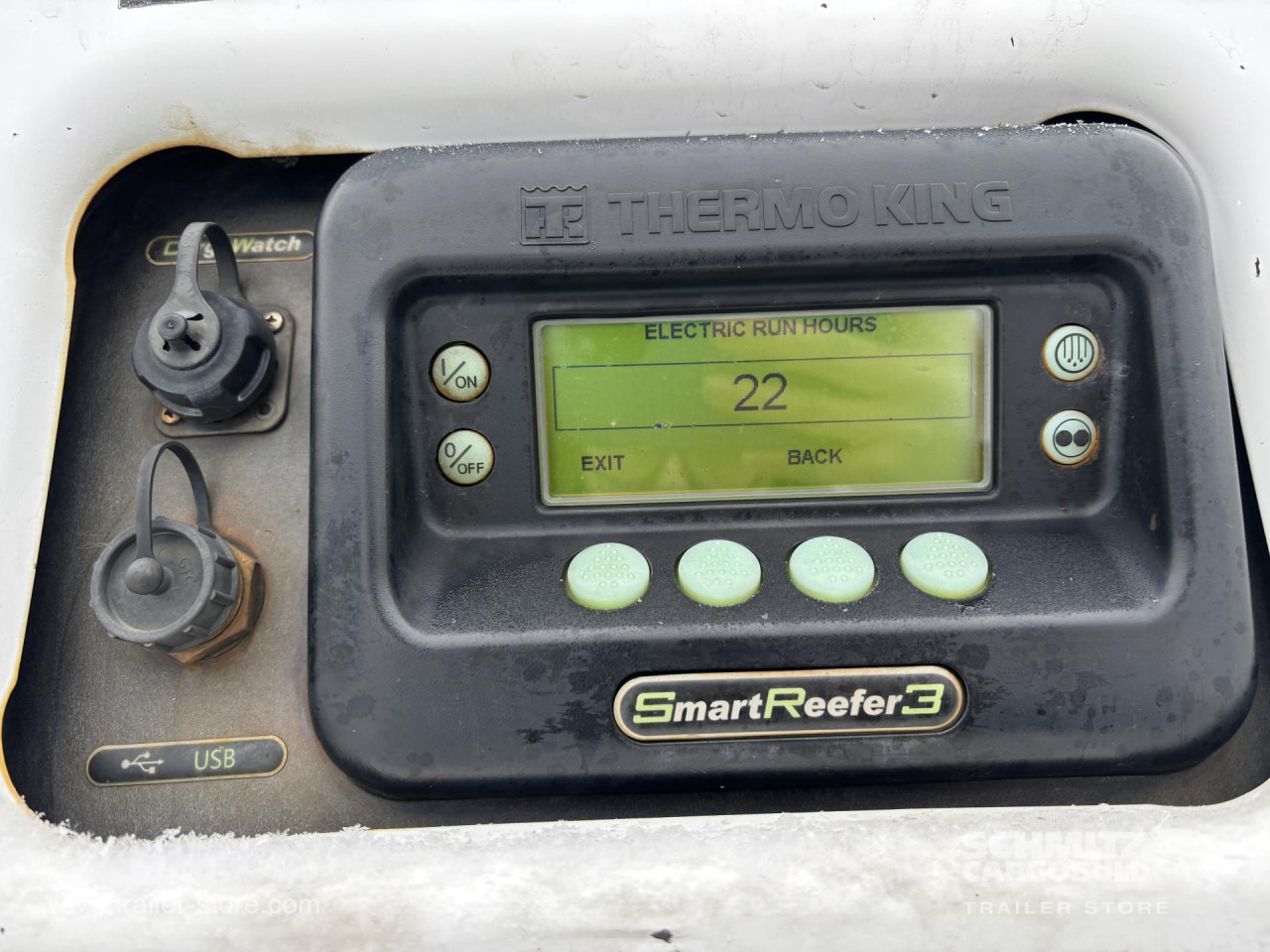 SCHMITZ Reefer Standard Double deck - Изотермална полуприколка: слика 2 SCHMITZ Reefer Standard Double deck - Изотермална полуприколка: слика 2