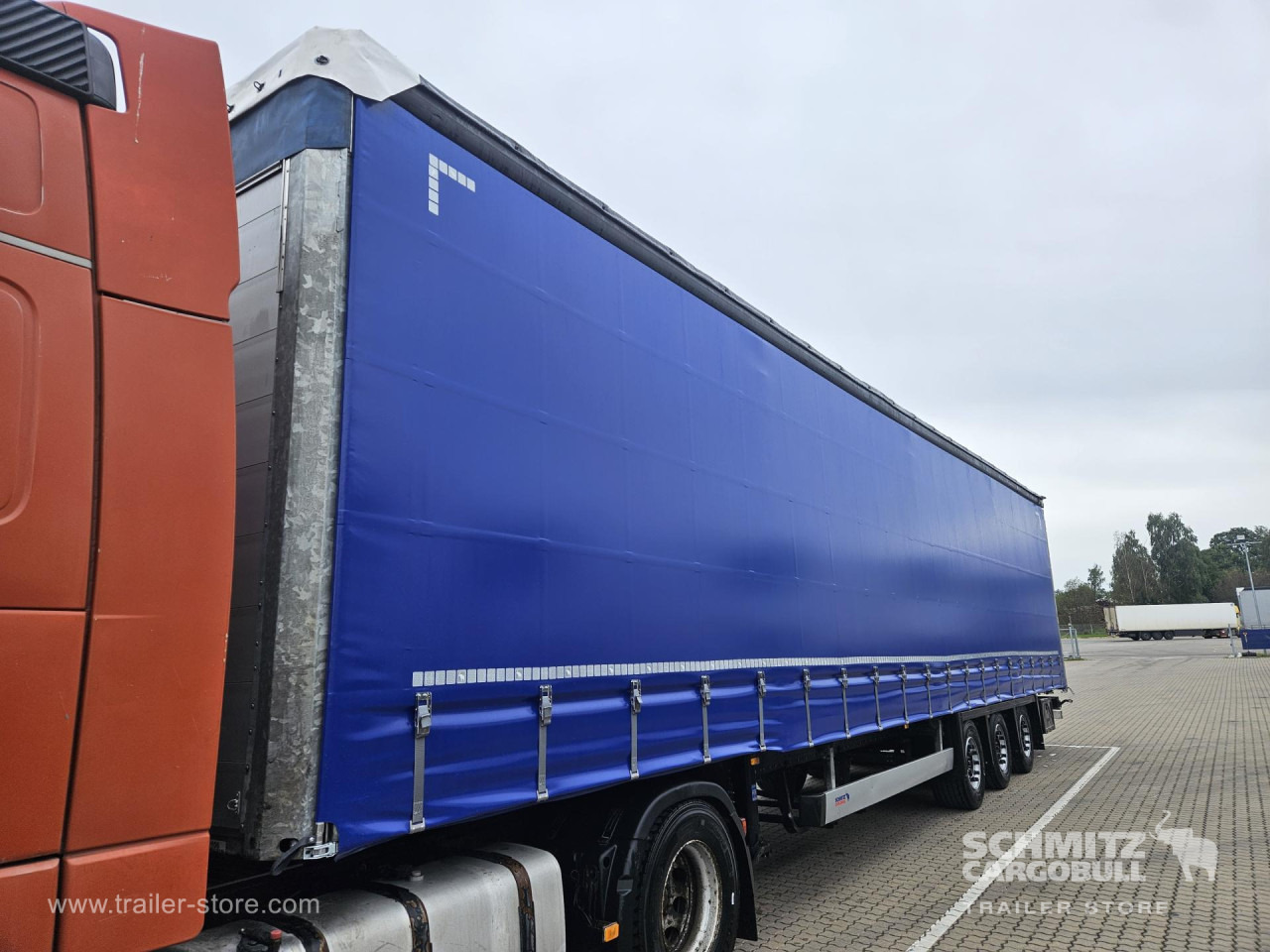 SCHMITZ Curtainsider Mega - Полуприколка со церада: слика 4 SCHMITZ Curtainsider Mega - Полуприколка со церада: слика 4