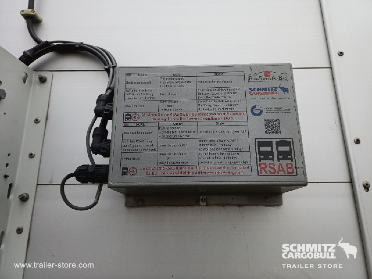 SCHMITZ Oplegger Schuifzeil Standard - Полуприколка со церада: слика 4 SCHMITZ Oplegger Schuifzeil Standard - Полуприколка со церада: слика 4