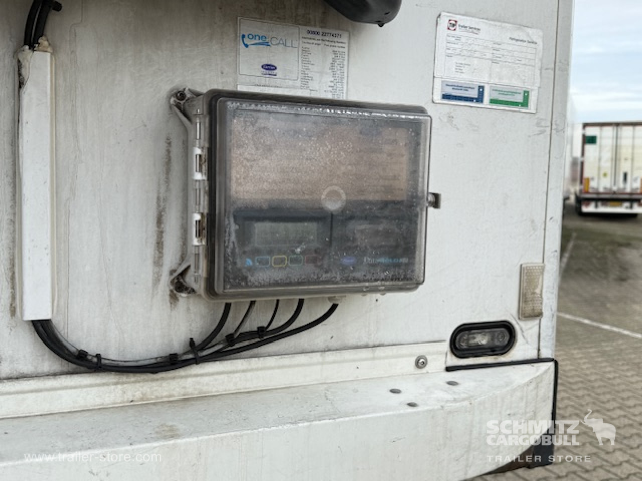 SCHMITZ Oplegger Vries Multitemp Double deck - Изотермална полуприколка: слика 2 SCHMITZ Oplegger Vries Multitemp Double deck - Изотермална полуприколка: слика 2
