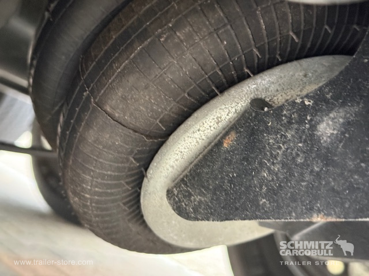 SCHMITZ Oplegger Vries Standard - Изотермална полуприколка: слика 3 SCHMITZ Oplegger Vries Standard - Изотермална полуприколка: слика 3