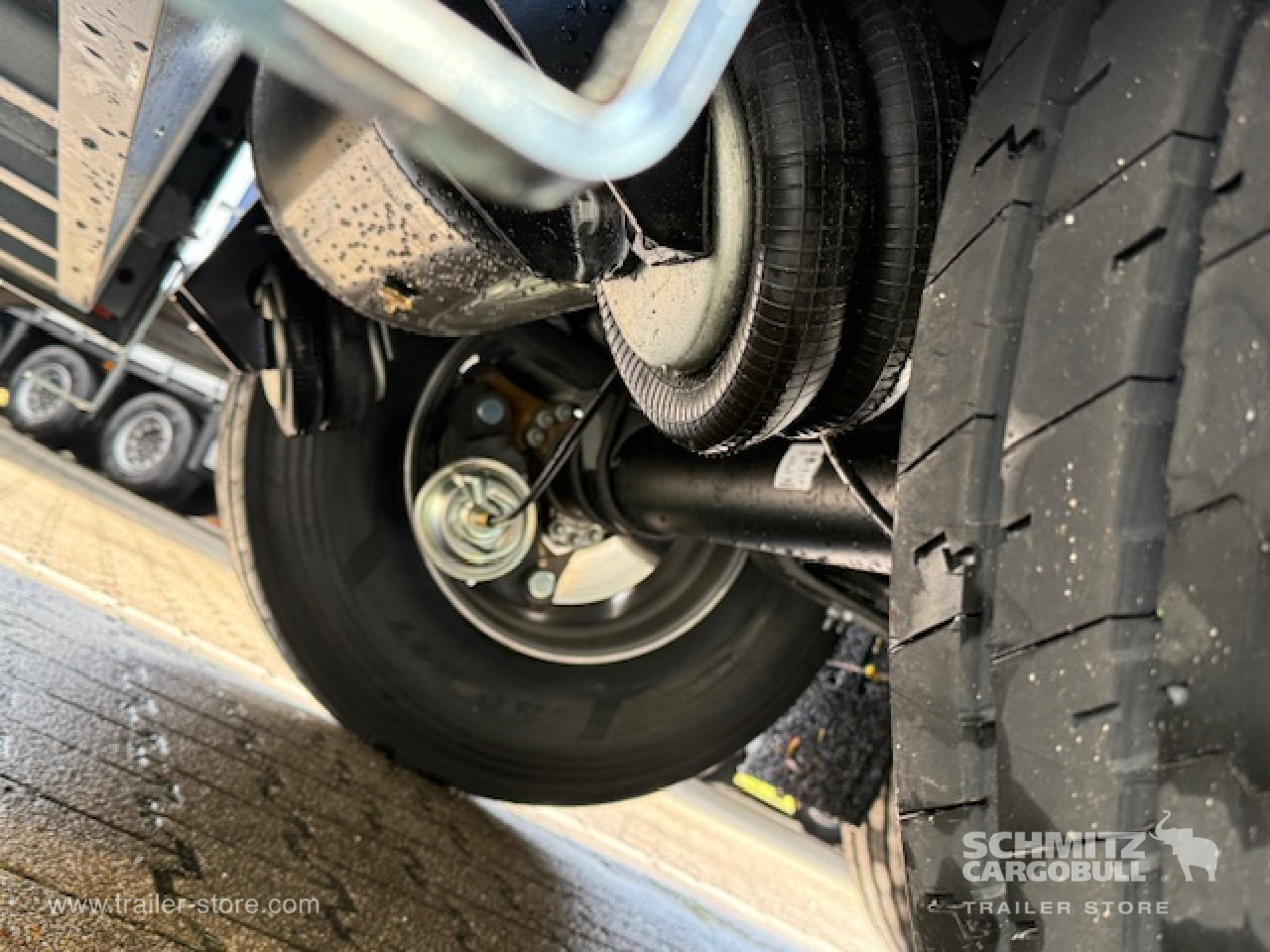 SCHMITZ Oplegger Vries Standard - Изотермална полуприколка: слика 3 SCHMITZ Oplegger Vries Standard - Изотермална полуприколка: слика 3