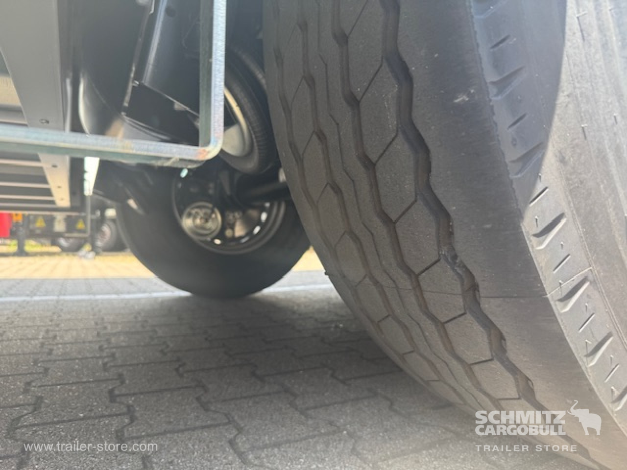SCHMITZ Oplegger Vries Standard Taillift - Изотермална полуприколка: слика 5 SCHMITZ Oplegger Vries Standard Taillift - Изотермална полуприколка: слика 5