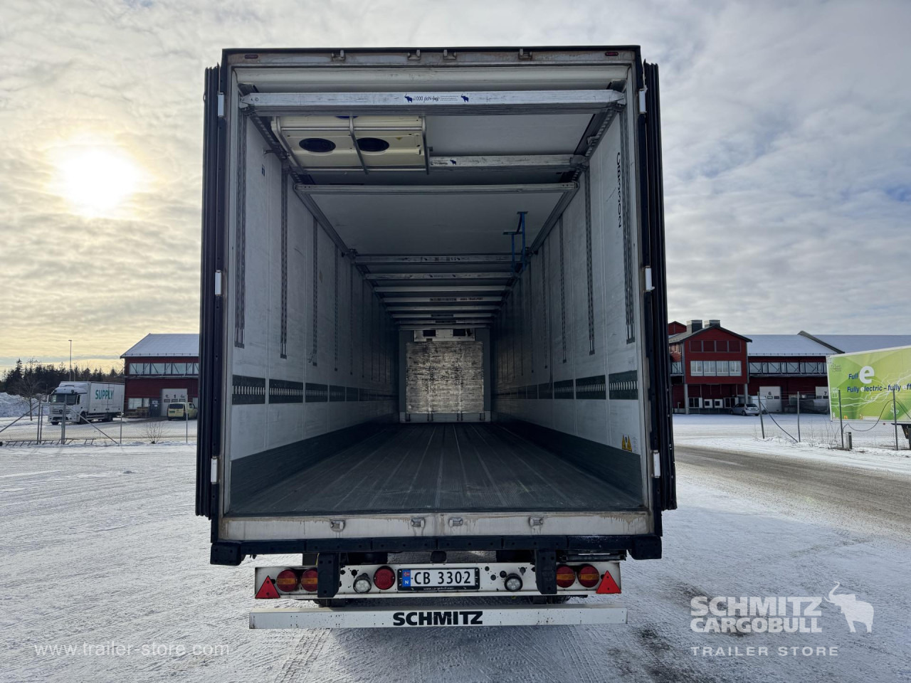 SCHMITZ Reefer Multitemp Double deck - Изотермална полуприколка: слика 2 SCHMITZ Reefer Multitemp Double deck - Изотермална полуприколка: слика 2