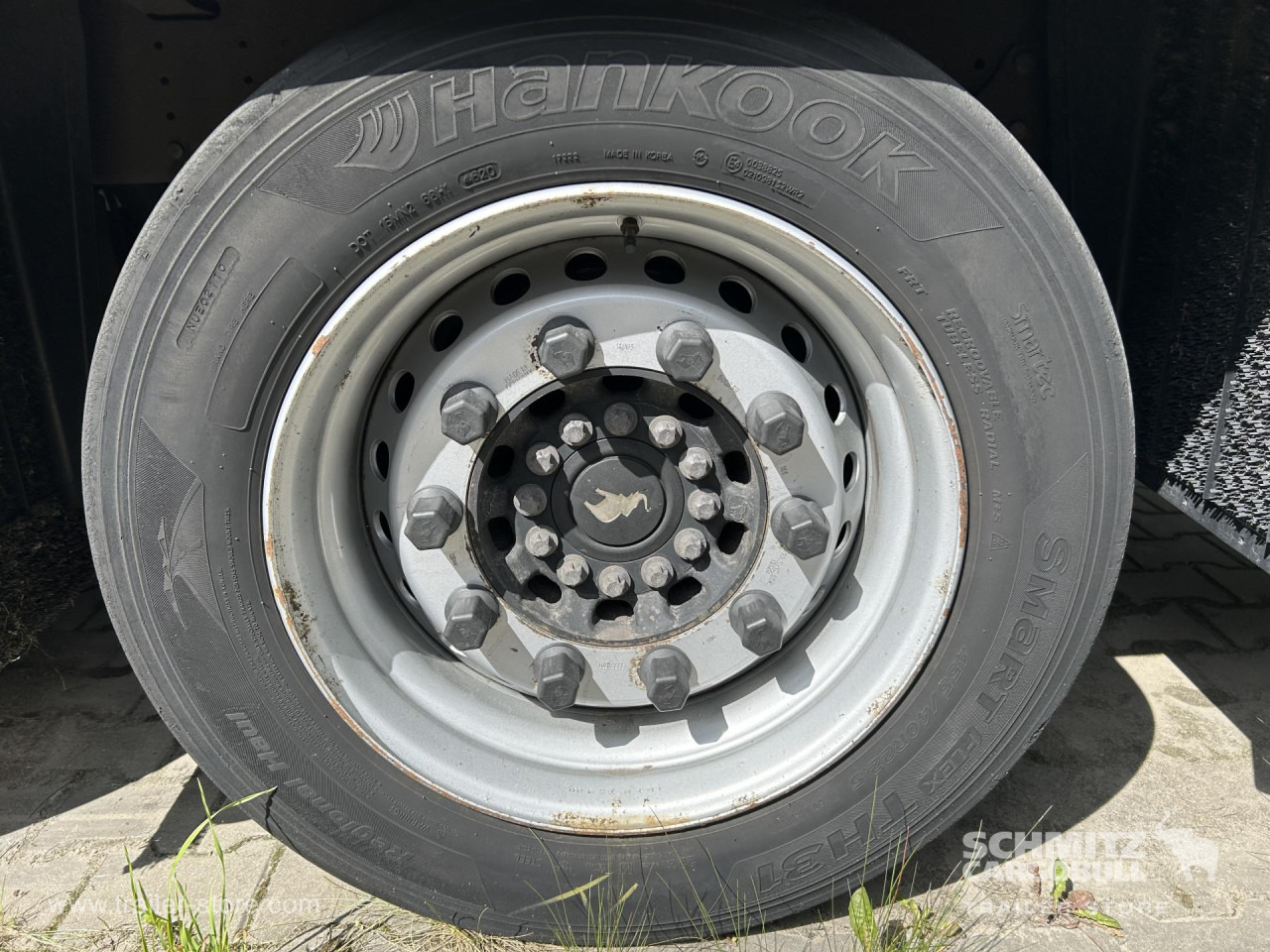 SCHMITZ Curtainsider Mega - Полуприколка со церада: слика 5 SCHMITZ Curtainsider Mega - Полуприколка со церада: слика 5