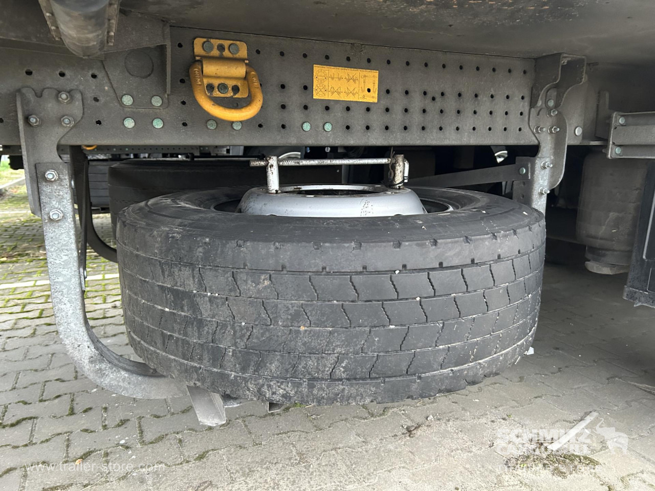 SCHMITZ Reefer Standard Double deck - Изотермална полуприколка: слика 3 SCHMITZ Reefer Standard Double deck - Изотермална полуприколка: слика 3