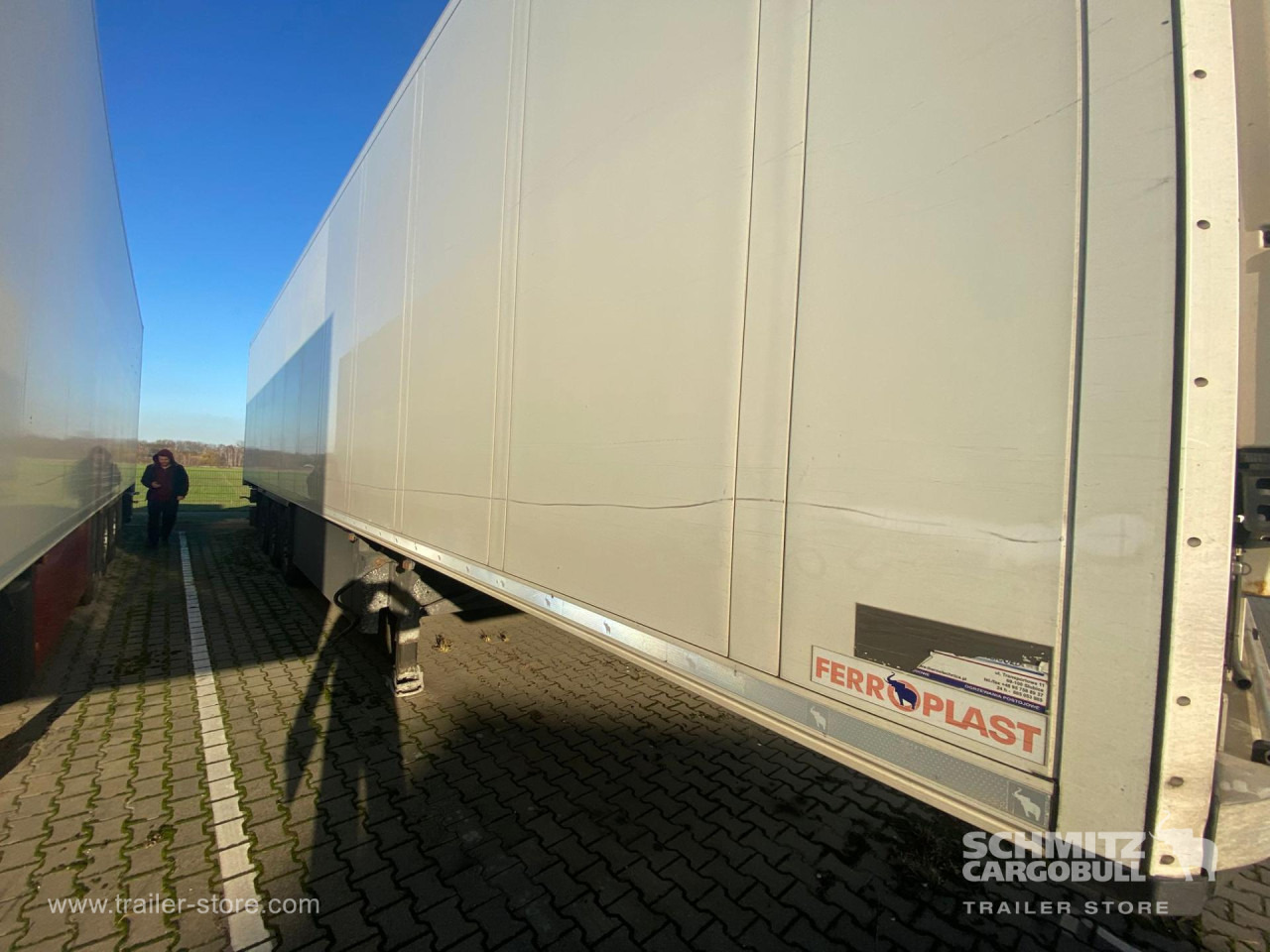 SCHMITZ Reefer Standard Double deck - Изотермална полуприколка: слика 2 SCHMITZ Reefer Standard Double deck - Изотермална полуприколка: слика 2