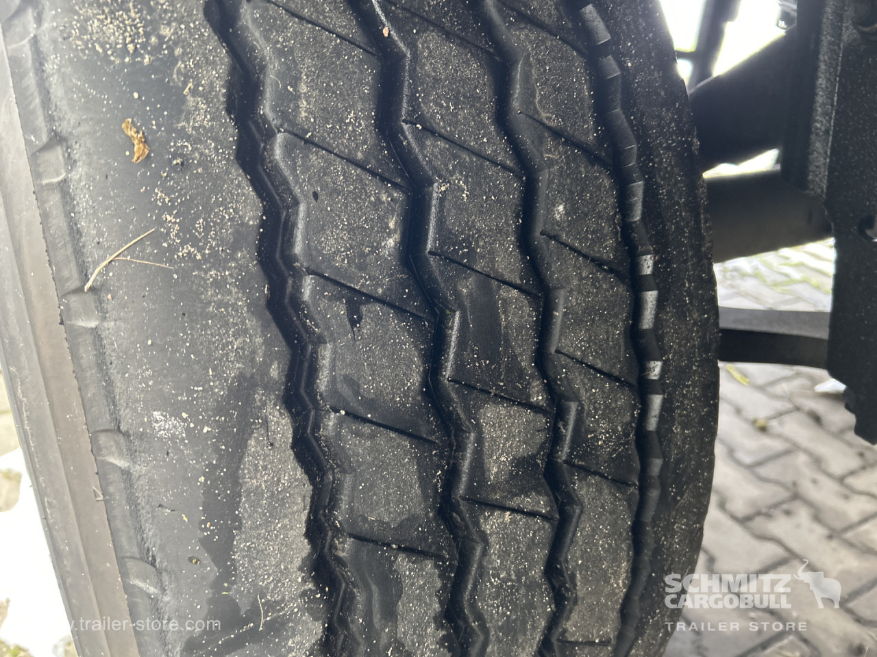 SCHMITZ Reefer Standard Double deck - Изотермална полуприколка: слика 4 SCHMITZ Reefer Standard Double deck - Изотермална полуприколка: слика 4