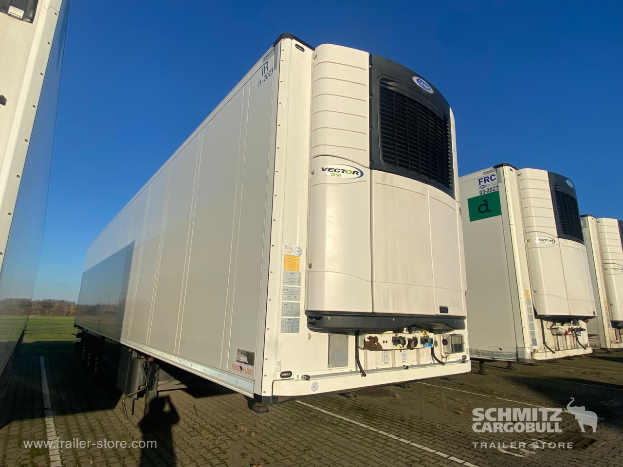 SCHMITZ Reefer Standard Double deck - Изотермална полуприколка: слика 1 SCHMITZ Reefer Standard Double deck - Изотермална полуприколка: слика 1