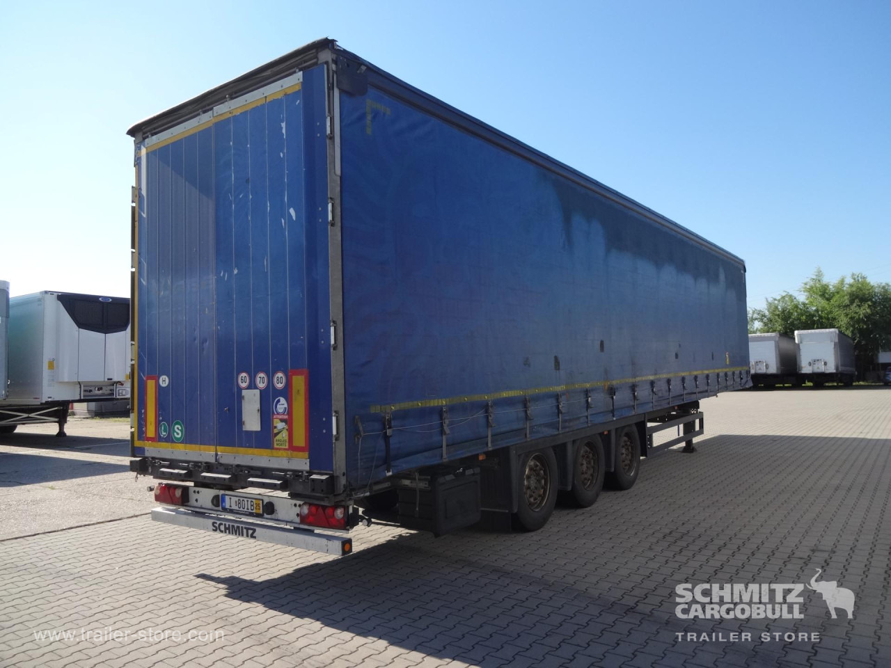 SCHMITZ Curtainsider Mega - Полуприколка со церада: слика 1 SCHMITZ Curtainsider Mega - Полуприколка со церада: слика 1