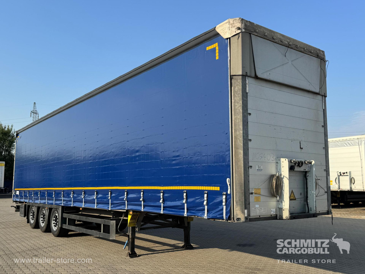SCHMITZ Curtainsider Varios - Полуприколка со церада: слика 1 SCHMITZ Curtainsider Varios - Полуприколка со церада: слика 1