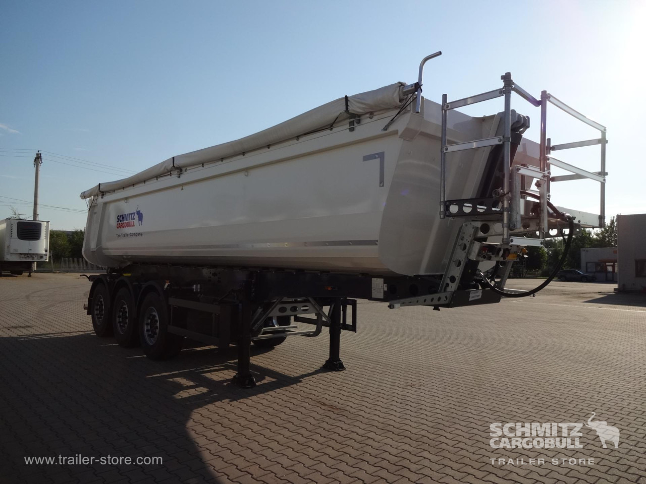 SCHMITZ Tipper Steel half pipe body 27m³ - Кипер полуприколка: слика 5 SCHMITZ Tipper Steel half pipe body 27m³ - Кипер полуприколка: слика 5