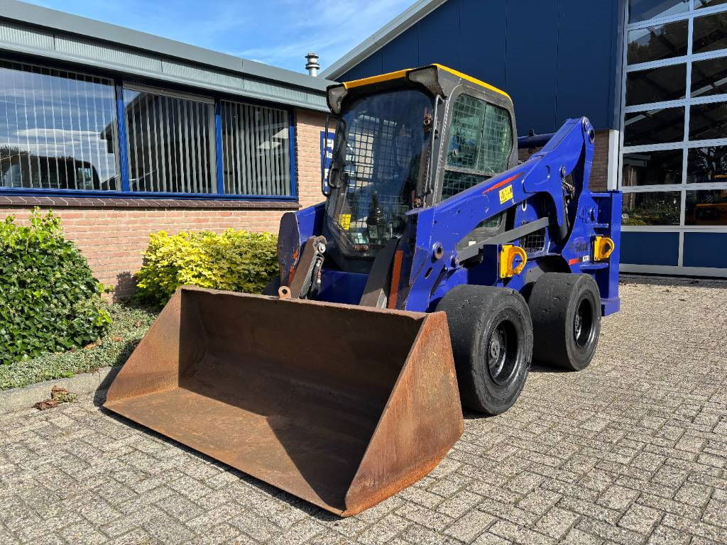 Компактен натоварувач Bobcat S 770: слика 14