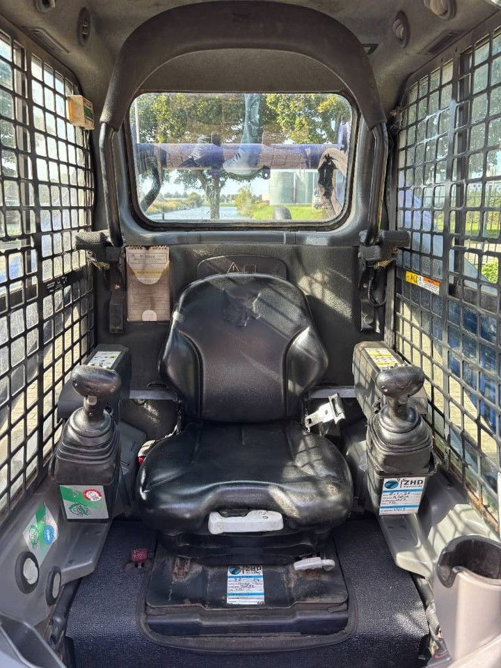 Компактен натоварувач Bobcat S 770: слика 8